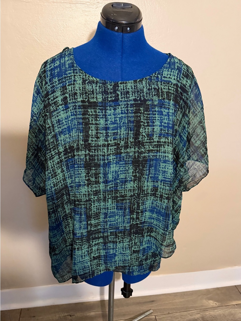 Cabi Women’s Large 2 Piece Layered Top Set Blue Teal Sheer Blouse & Tank